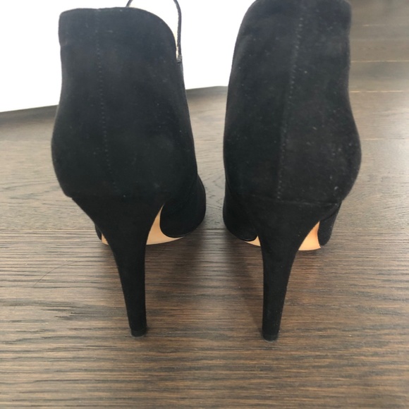 Ankle Boots - Picture 3 of 4